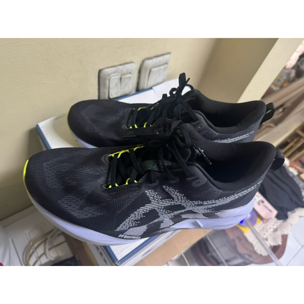 asics novablast 5 size 46.5
