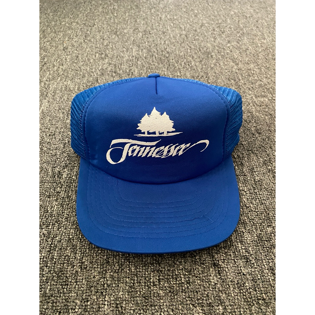 topi vintage trucker