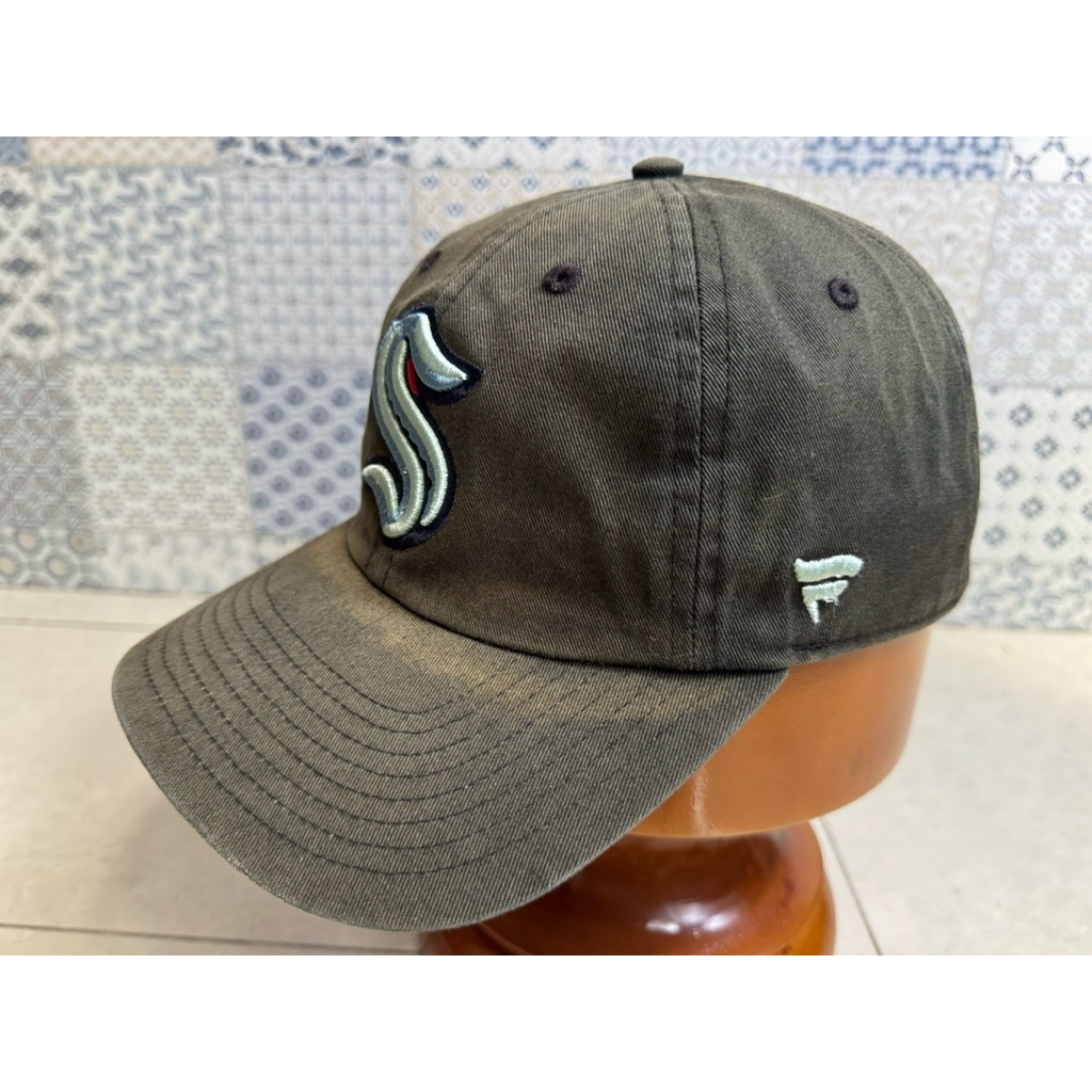 Topi Second Brand Branded Seattle Kraken NHL By Fanatics Full Tag Furing Minus Pudar