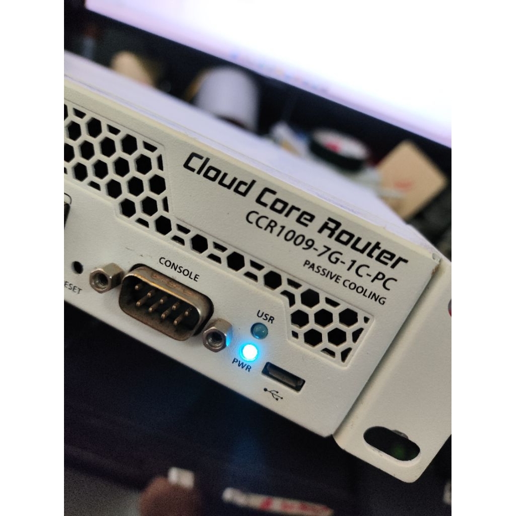 CCR1009-7G-1C Mikrotik CCR1009 CCR-1009 Second 2nd Bekas Normal Korban Upgrade
