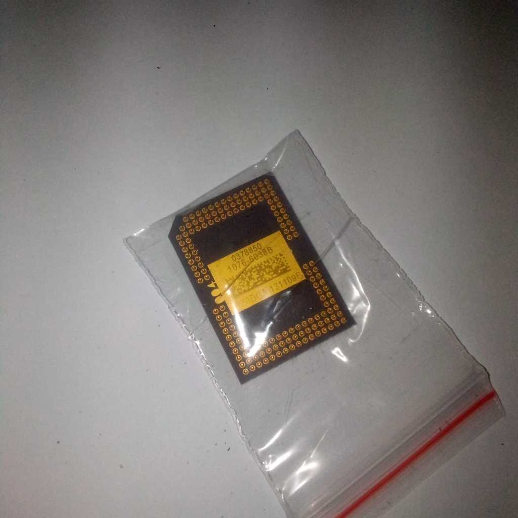 DMD PROYEKTOR NEC NP210 ORIGINAL copotan aman tanpa bintik GARANSI