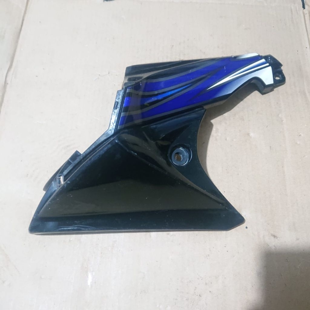 BODY SAYAP BAWAH KIRI YAMAHA JUPITER Z ROBOT 2008-2012  ORIGINAL COPOTAN ORI SECOND SIAP PASANG, COV