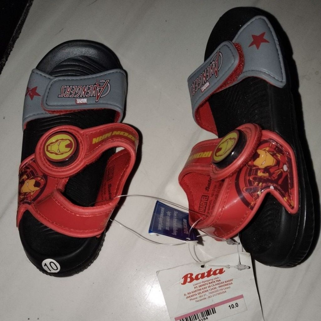 (NEW ) SALE Sandal Marvel Lampu LED Nyala by BATA x Marvel
