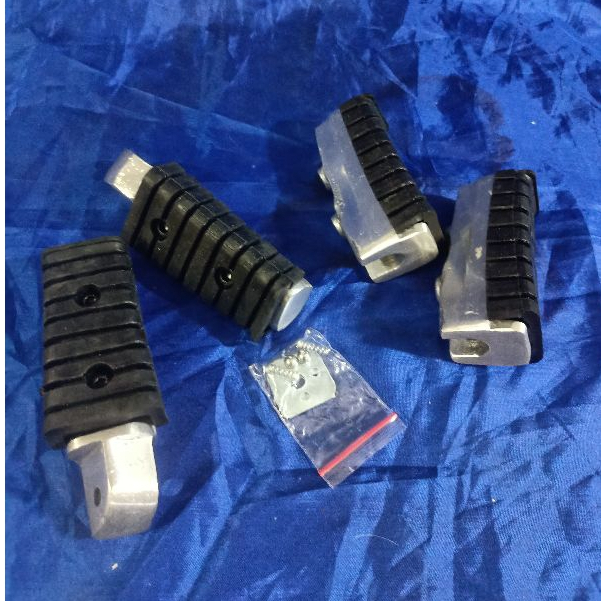 KARET FOOTSTEP YAMAHA VIRAGO DEPAN BELAKANG Universal STEP Karet Yamaha VIRAGO DEPAN BELAKANG