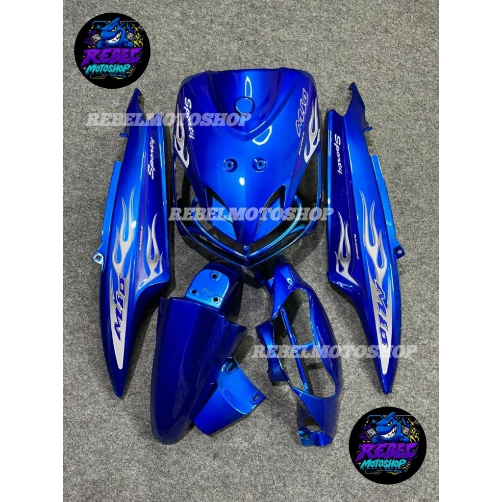 Cover full body halus Yamaha Mio smile warna biru muda plus striping transparan