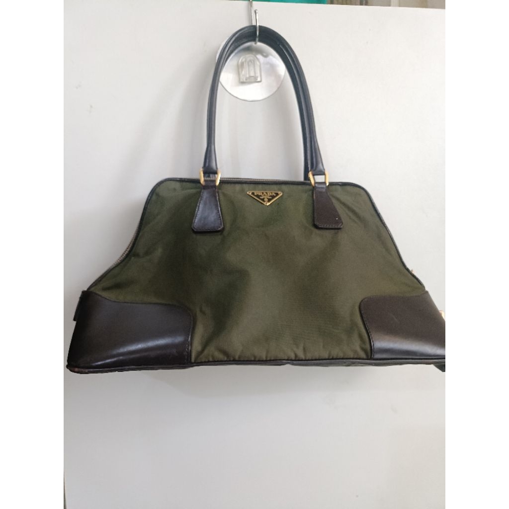 tas branded preloved Prada* authentic