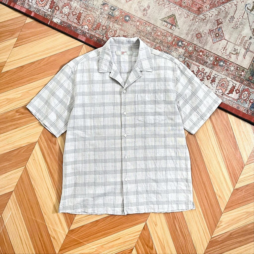 Kemeja Linen Open Collar 8 Seconds