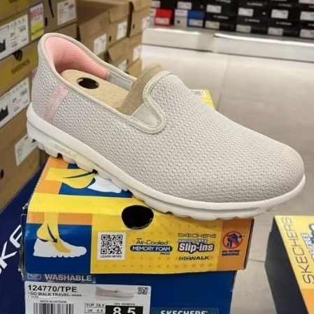 Skechers Go Walk Travel Kiana | Sepatu Harian Wanita | Nyaman dan Fleksibel | Slip In | Ori