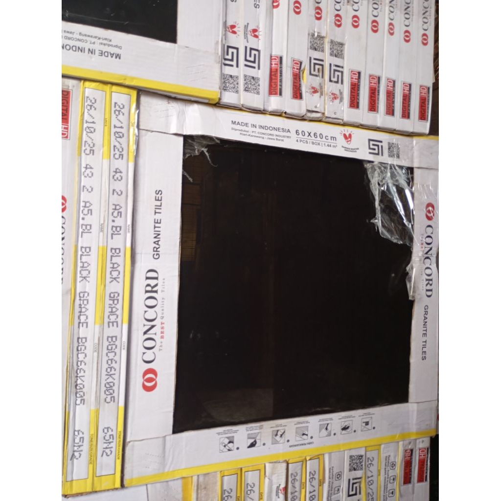 granit 60x60 Black Grace Glossy CONDCORD