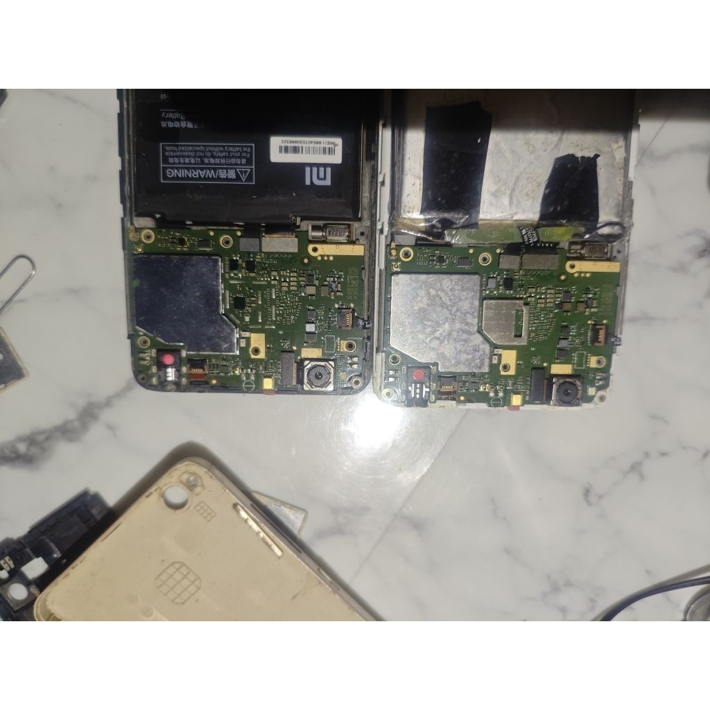 Mesin redmi 4a ram 2 ori dan ram 3 udah custom rom android 12