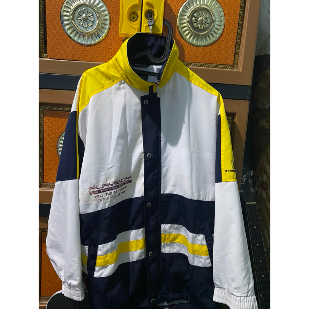 windbreaker playboy vintage
