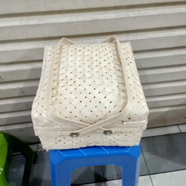BESEK ANYAMAN (TANGKAI + KAKI),SOKASE TANGKAI, BESEK JINJING,BESEK MAKANAN BERTANGKAI, BESEK TANGKAI