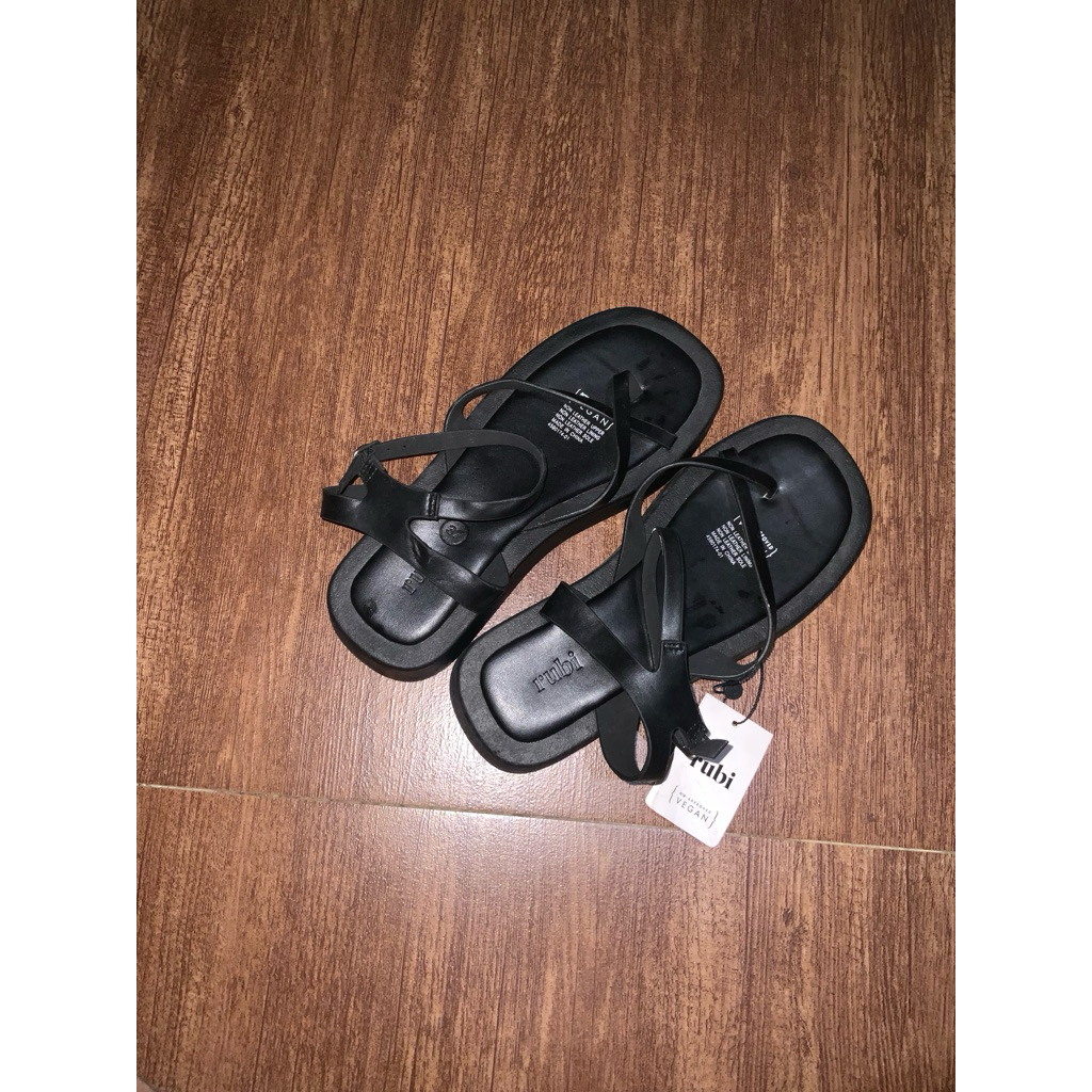 NEW RUBI - Sadie Toe Loop Sandal Uk. 37