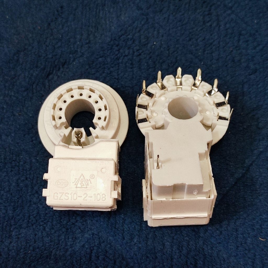 SOKET CRT SOCKET TV TABUNG 9 PIN GZS 10-2-108