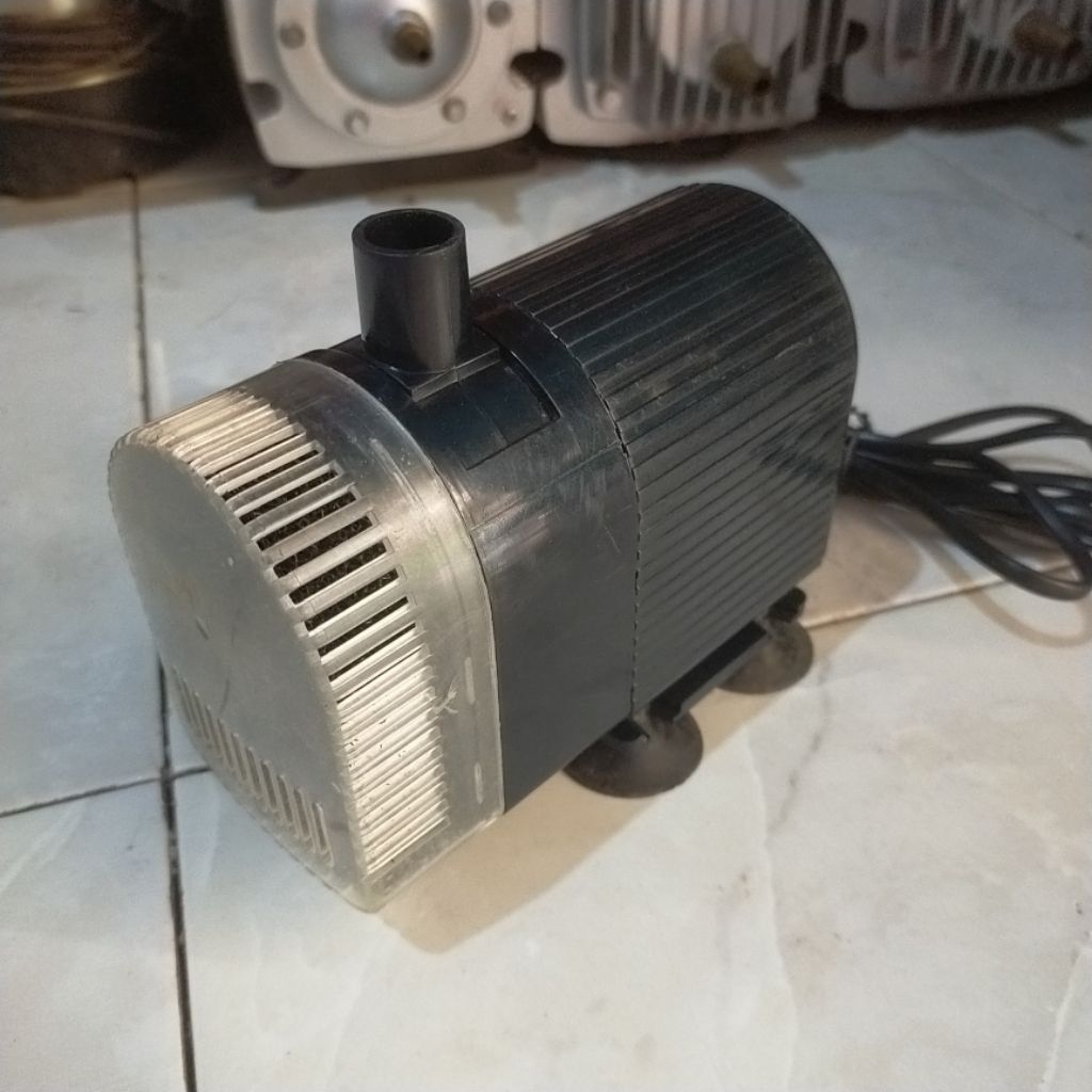 RESUN SP-5200 2800LH power head/pompa celup/filter aquarium dan kolam.