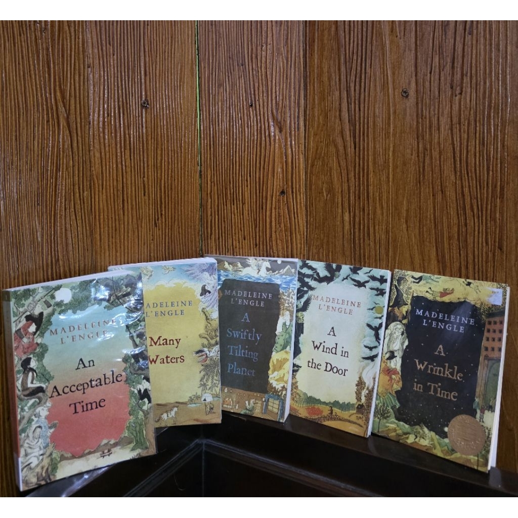 a wrinkle in time series (a wrinkle in time, a wind i the door, a swiftly tilting planet, many water