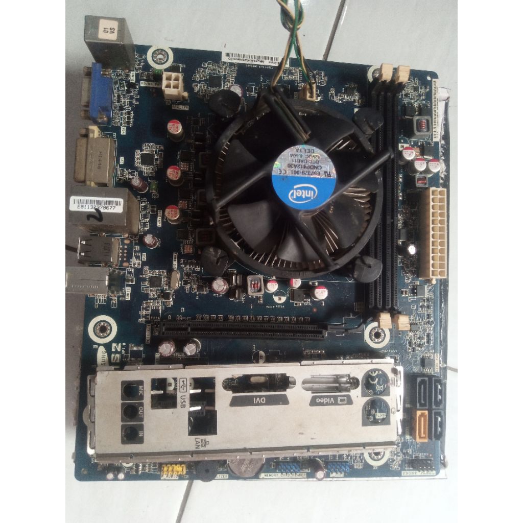 paketan motherboard H61 n Processor Core i3