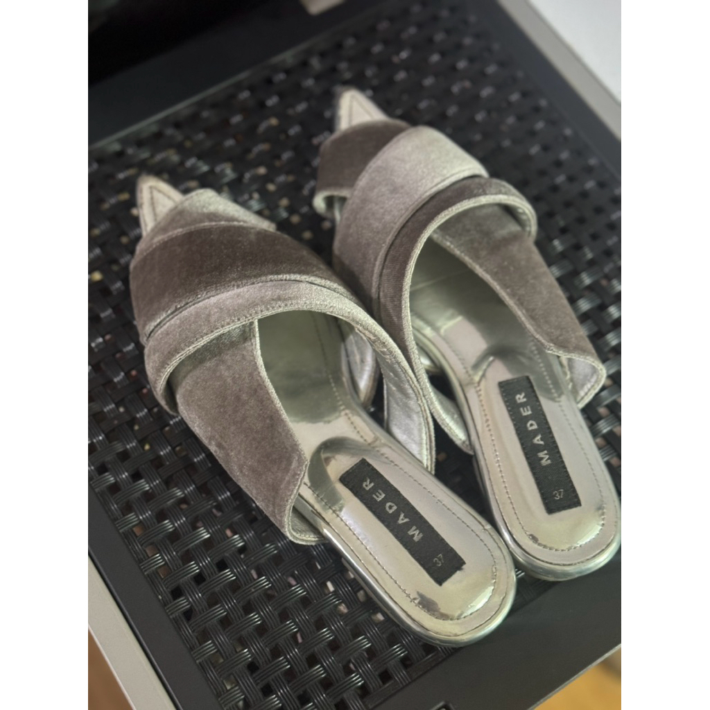PRELOVED - MADER Mules Velvet Shoes