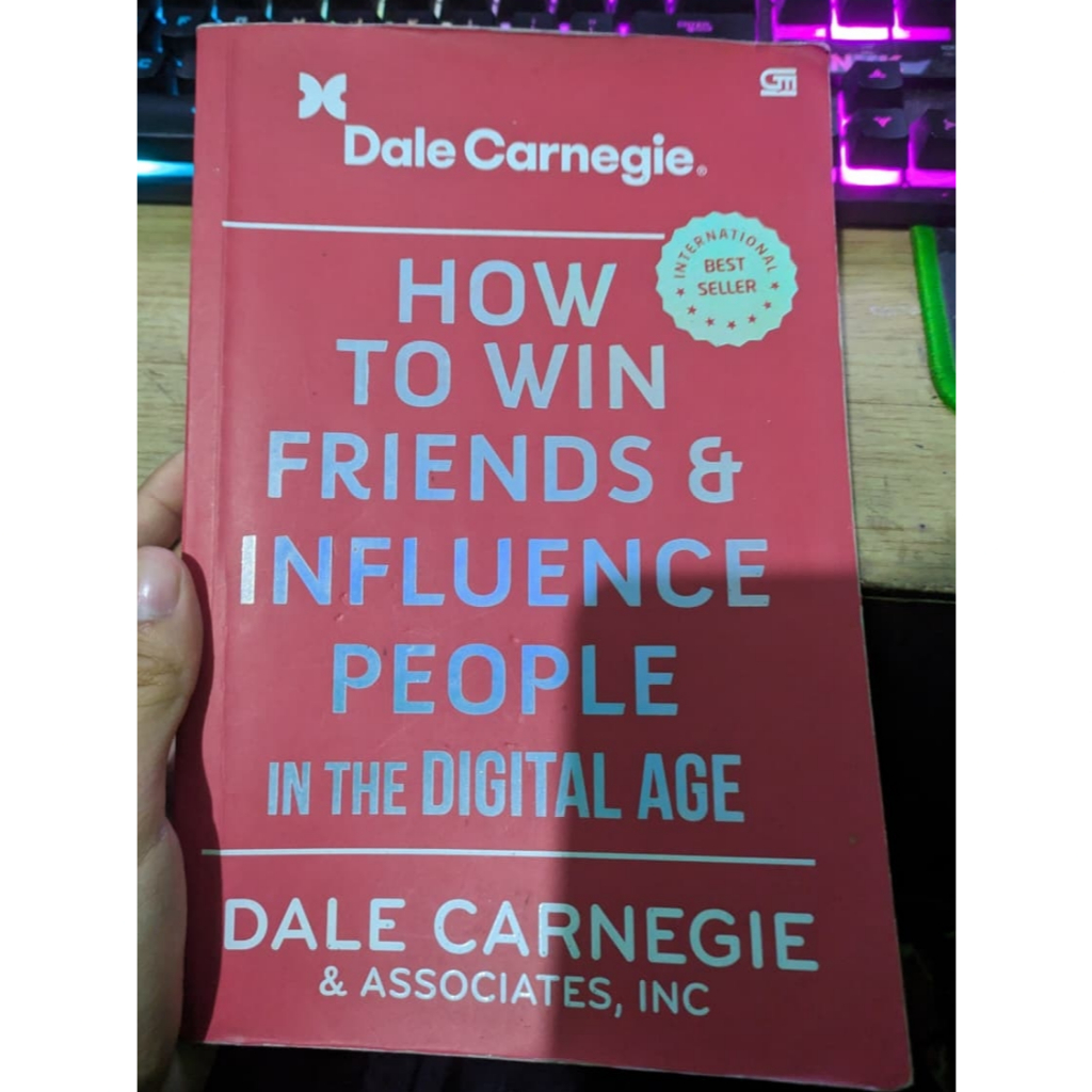 preloved How to Win Friends and Influence People