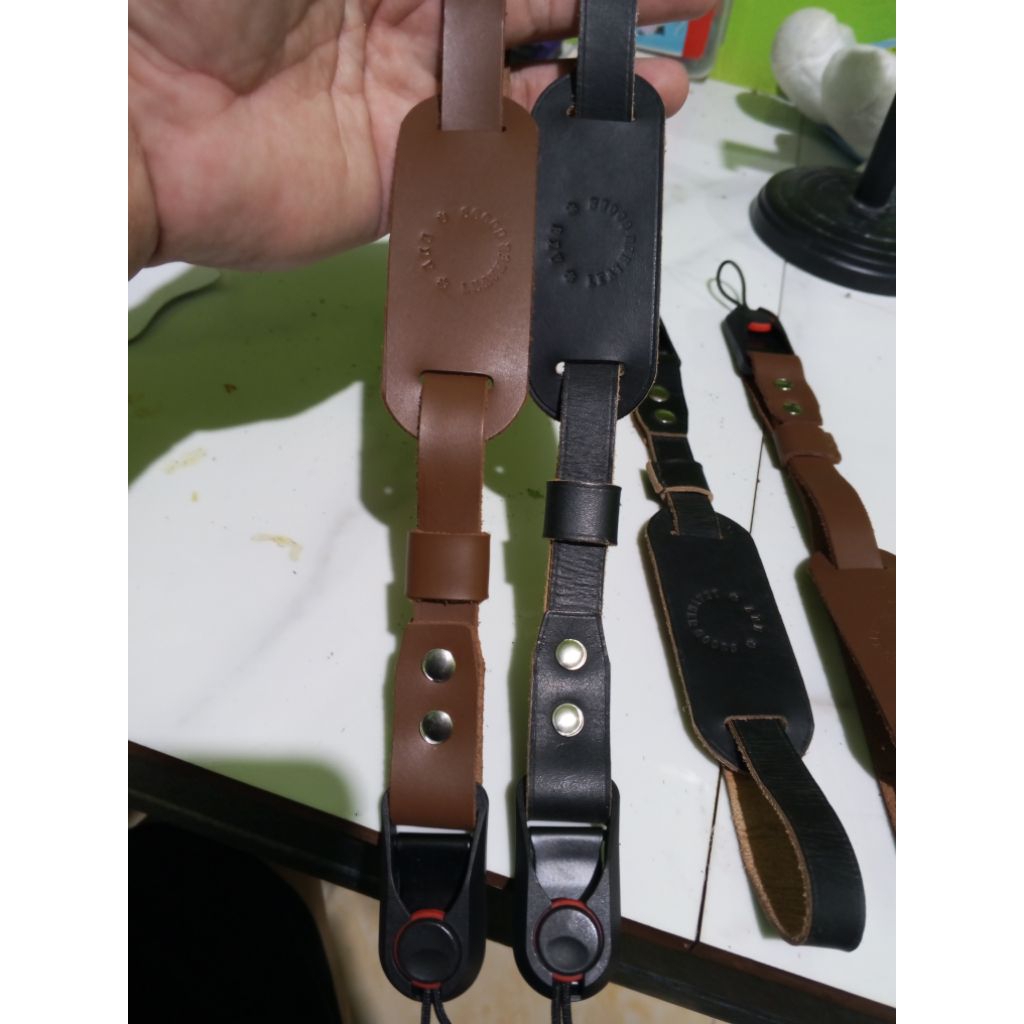 strap kamera ,tali kamera bahan kulit asli