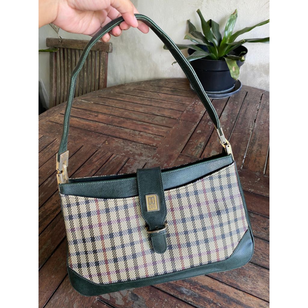 DAKS London Check Plaid Shoulder Bag