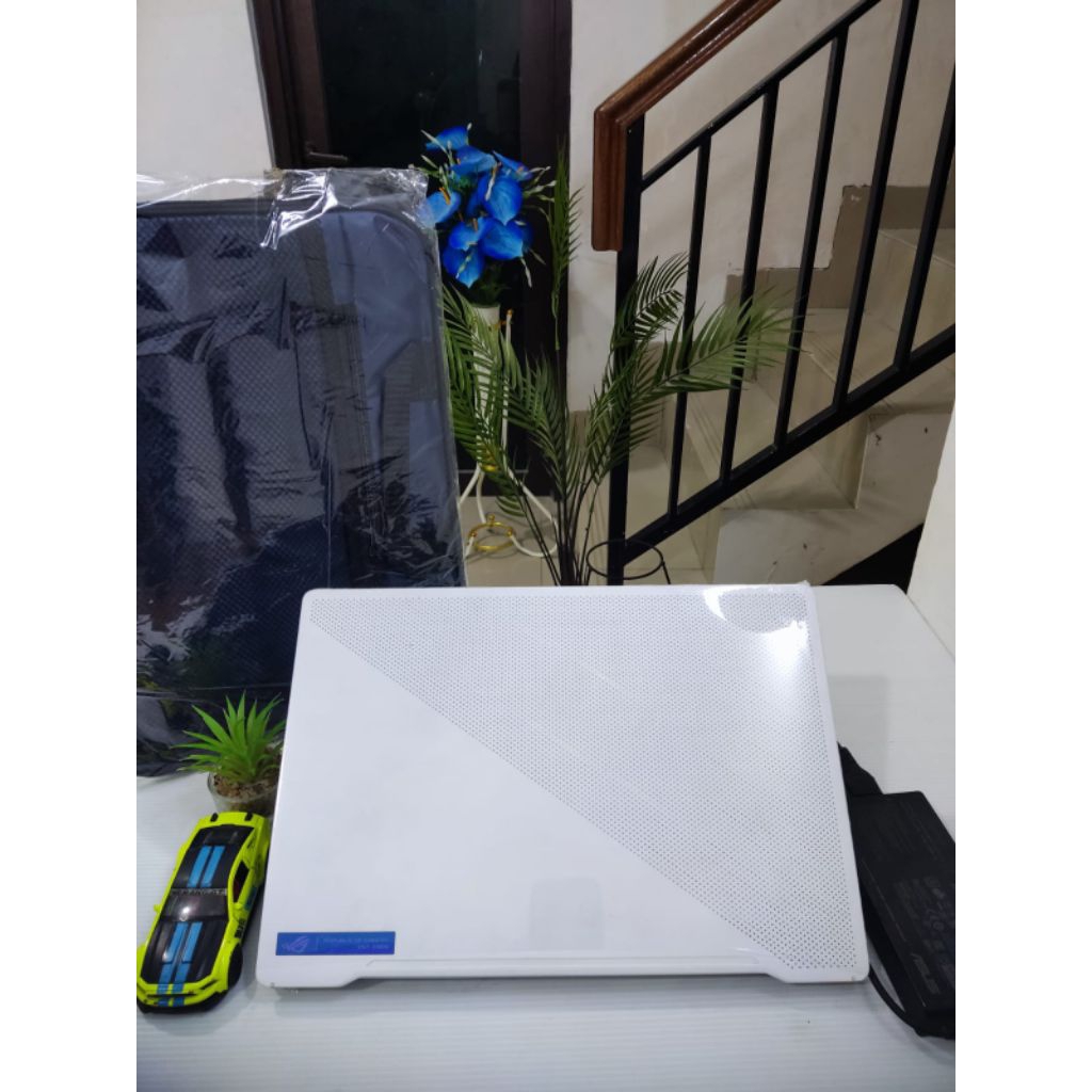 Asus ROG Zephyrus G14 Ryzen 7 [SINGLE VGA ONLY]