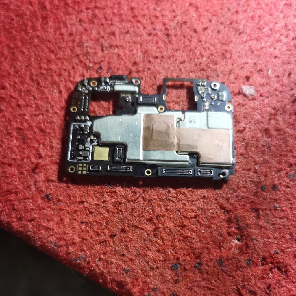 mesin oppo a57 mesin mati untuk bahan ic cpu emmc ada.