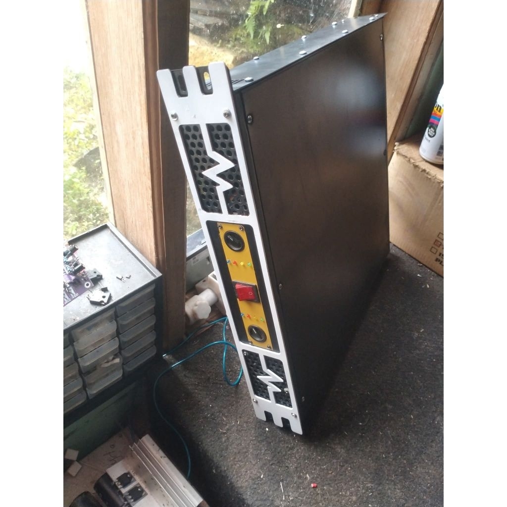 power amplie class td slim hd2000