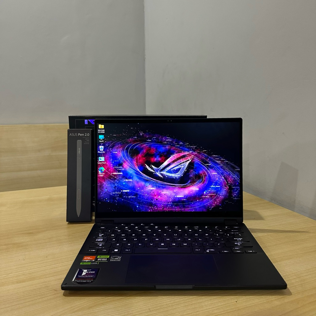 Laptop Gaming ASUS ROG Flow X13 GV302VU 16/1TB RYZEN 9 7940HS RTX 4050 6GB