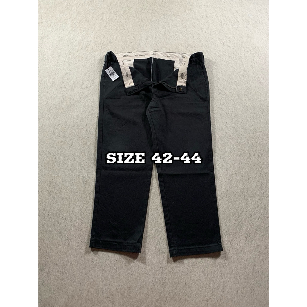 Celana Dickies 873 Slim Straight