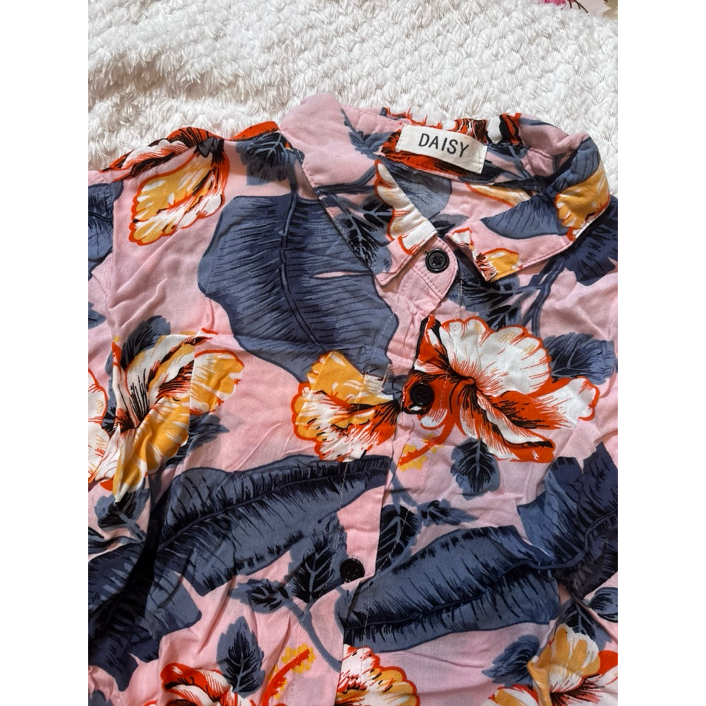preloved kemeja pantai