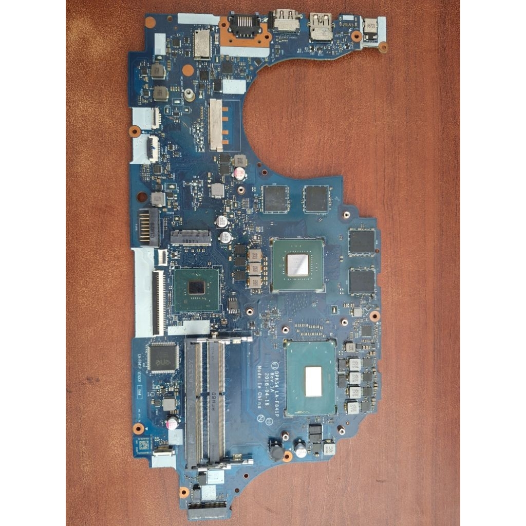 Mainboard mati/rusak laptop hp Pavilion 15-cx0194TX copotan