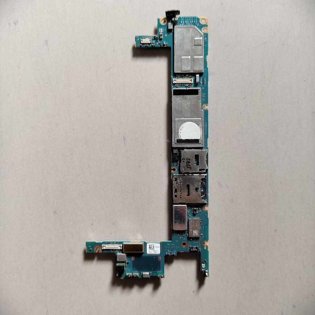 Promo  Mesin Motherboard Sony Xperia XZ1 Ram 4/64 GB Copotan tested normal nyala lancar, cabutan dar