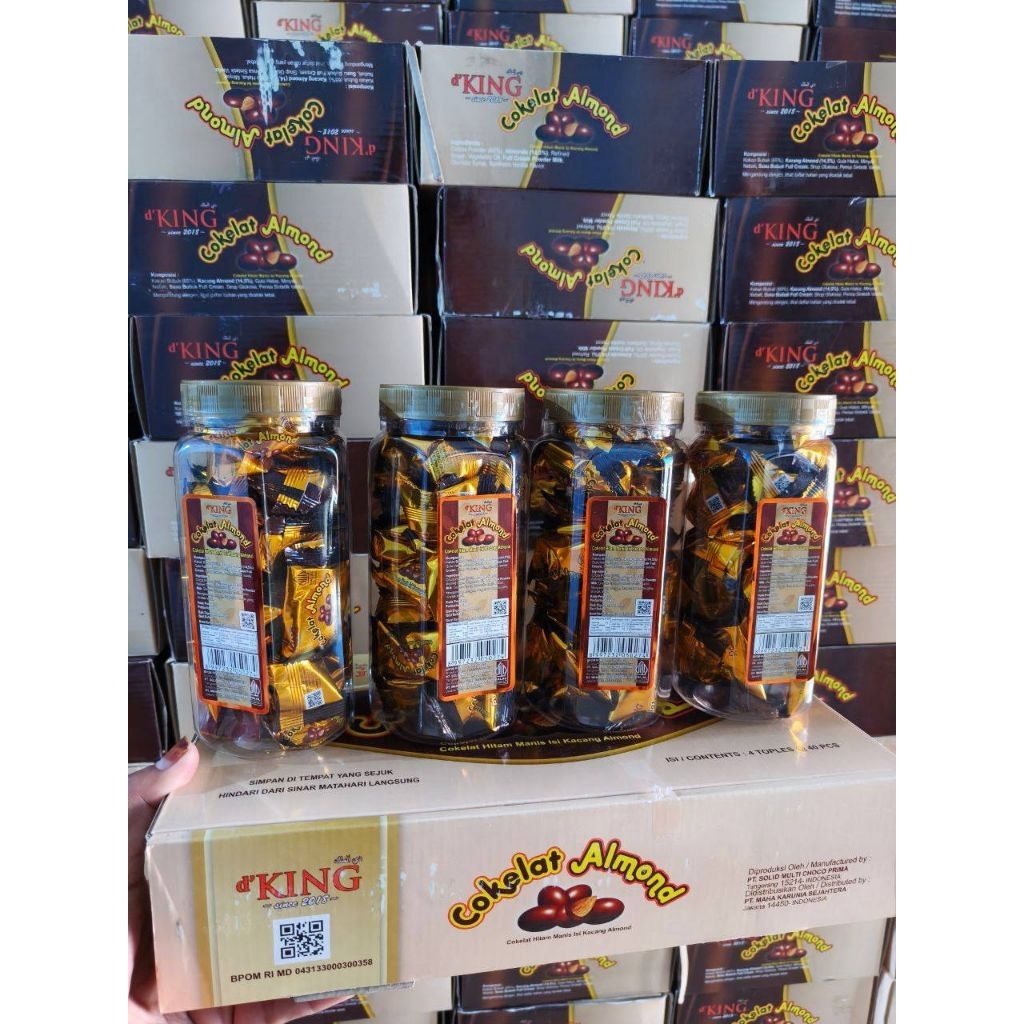 COKLAT ALMOND DKING BONIBOL COKLAT ALMOND 1 BOX COKLAT LEBARAN