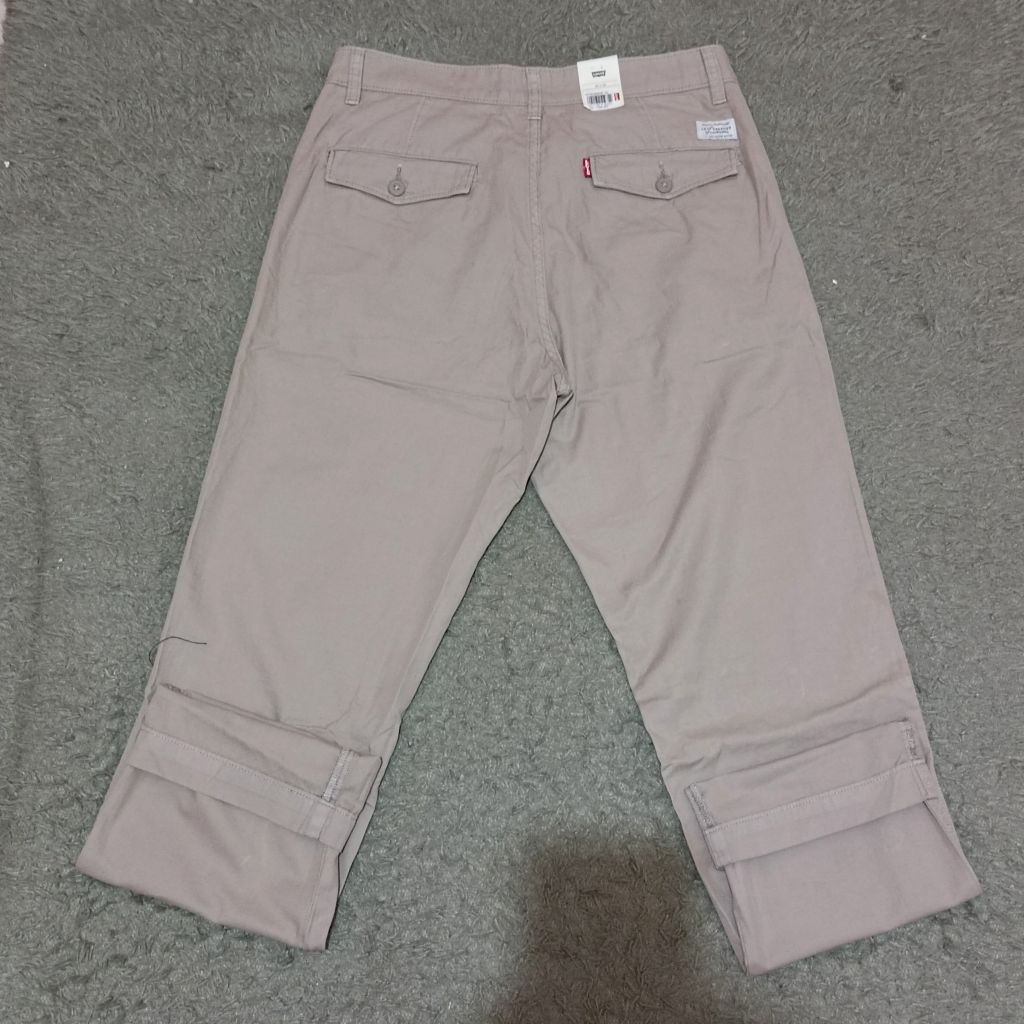 Levis XX Chino pants relaxed cream BNWT original resmi store murah