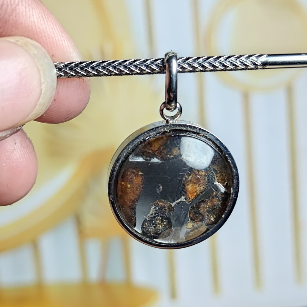 Natural Pallasite kenya Sericho Olive Meteorite 2cm Pendant Tipe 1 (4)