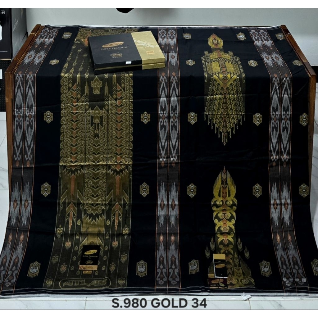 SARUNG ATLAS SUPER PREMIUM S.990 DAN S.980 KUALITAS GOLD DAN SILVER  (ORIGINAL)