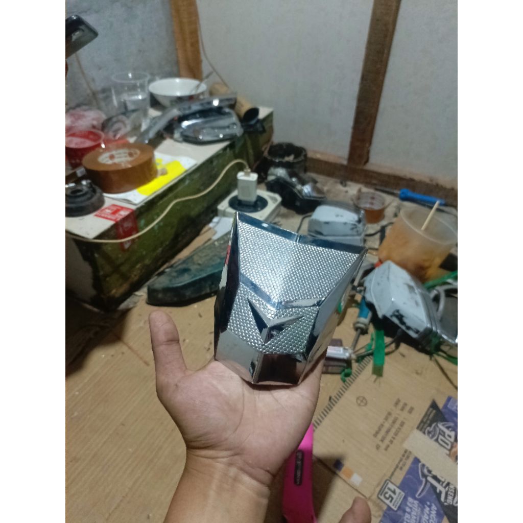 GARNISH BASE COVER SPAKBOR BELAKANG VARIO 125/150 LED OLD ESP 2015 2016 2017 CHROME