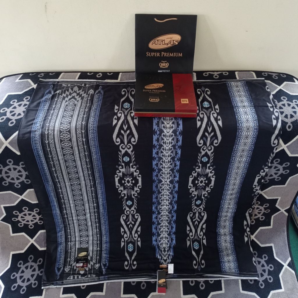 Sarung atals supe premium 975 gold terbaru sarung atlas songket sarung atlas jaguar original
