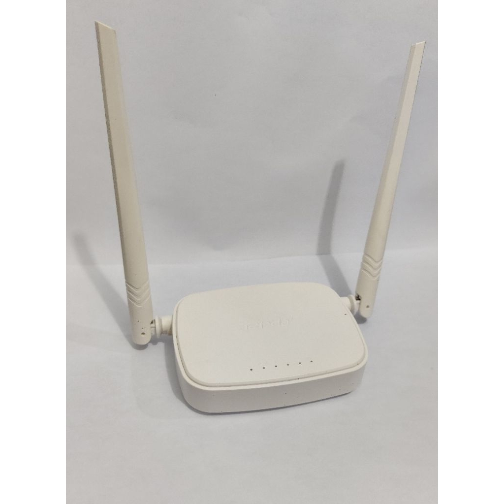 ROUTER TENDA N301 SECOND MULUS BEKAS MIGRASI UNIT SAJA TANPA ADAFTOR
