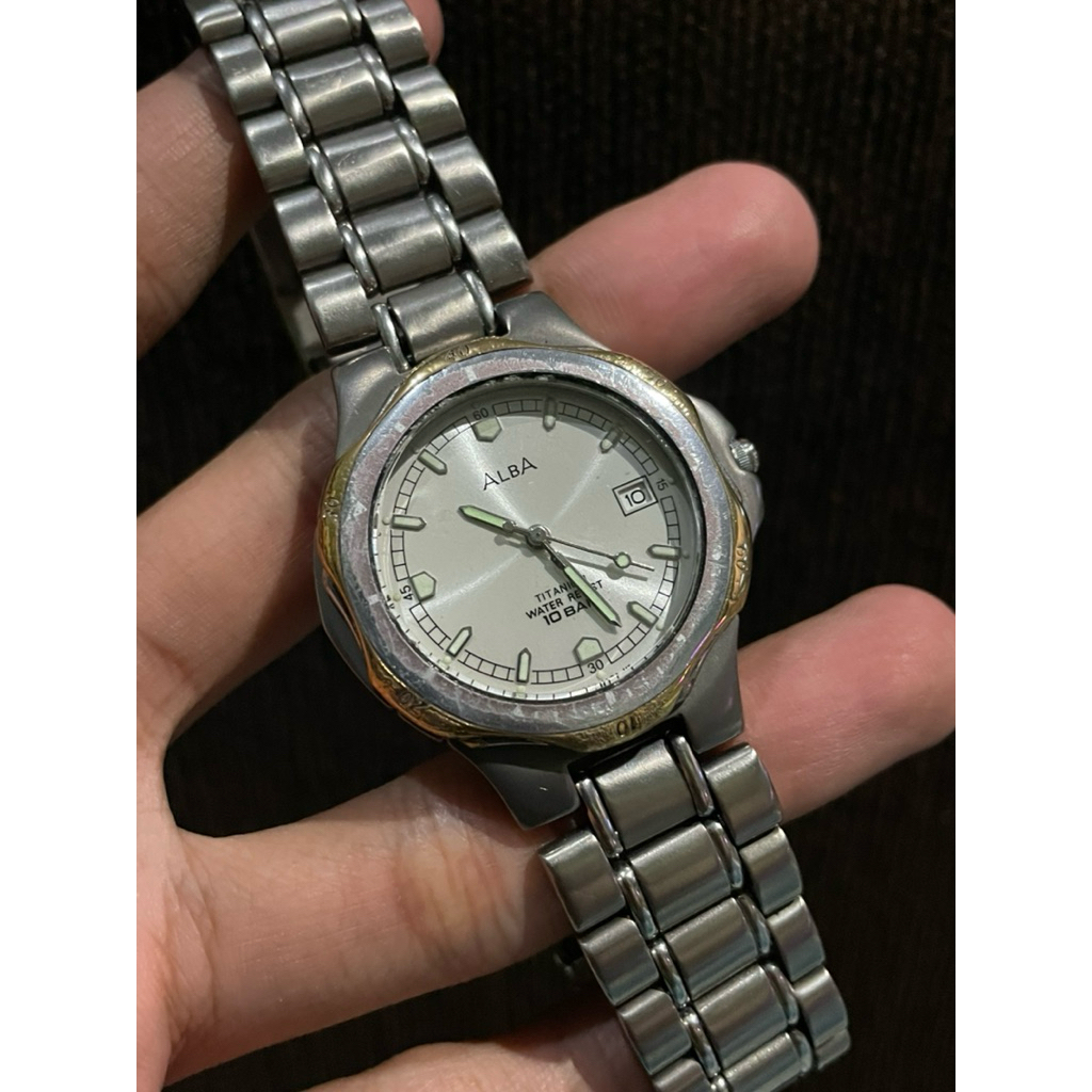 Jam Tangan Alba Titanium Quartz V732 X046
