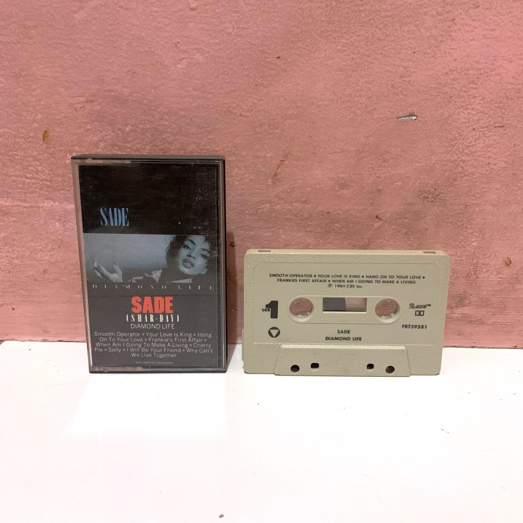 Kaset Pita Jazz IMPORT Sade - Diamond Life USA Press