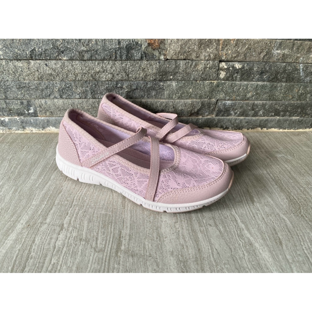 Sepatu Skechers Size 35