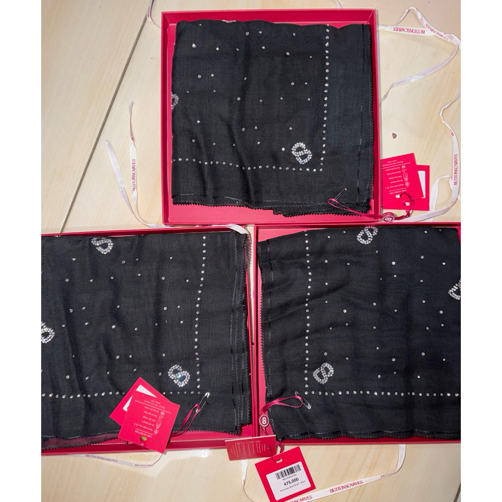 Everyday Glam Scarf - Black