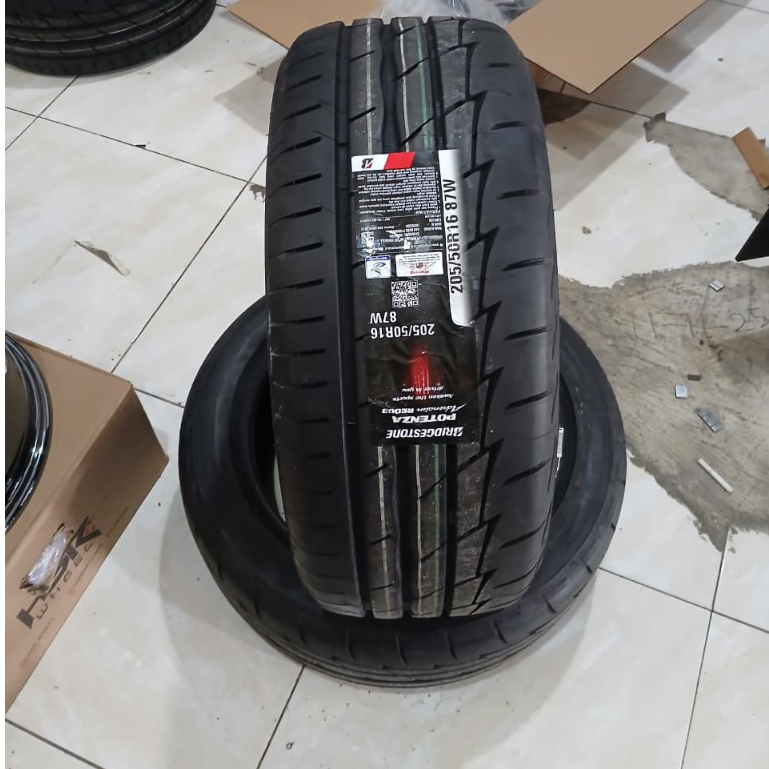 Ban mobil tubles empuk murah nik terbaru 205 50 r16 Bridgestone potenza r003 205 50 Ring 16 murah