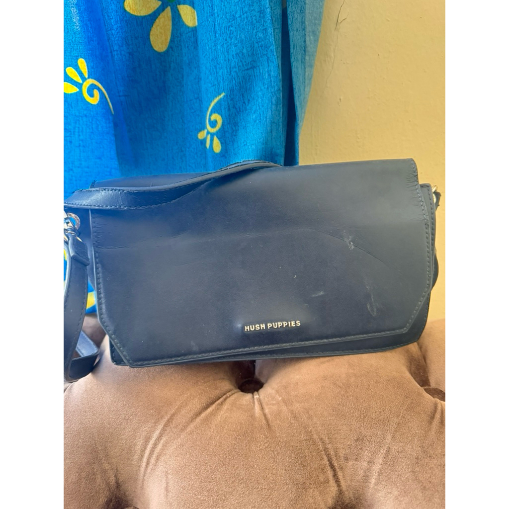 Tas Slempang Hush Puppies Ori
