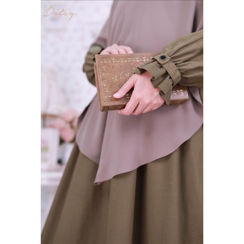 Lilura Button Viscose Cotton Linen Size S by Ditsy