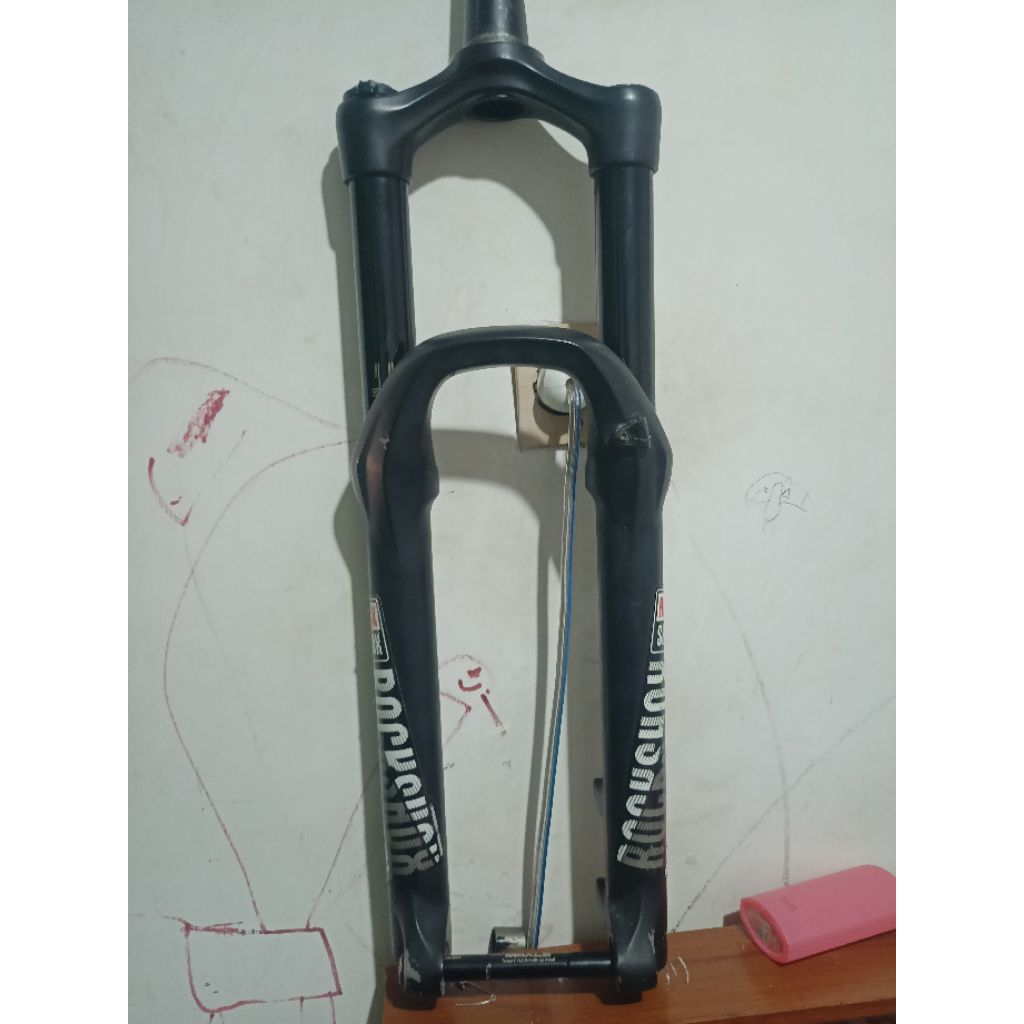 FORK ROCKSHOCK YARI 27,5 T170 BOOST