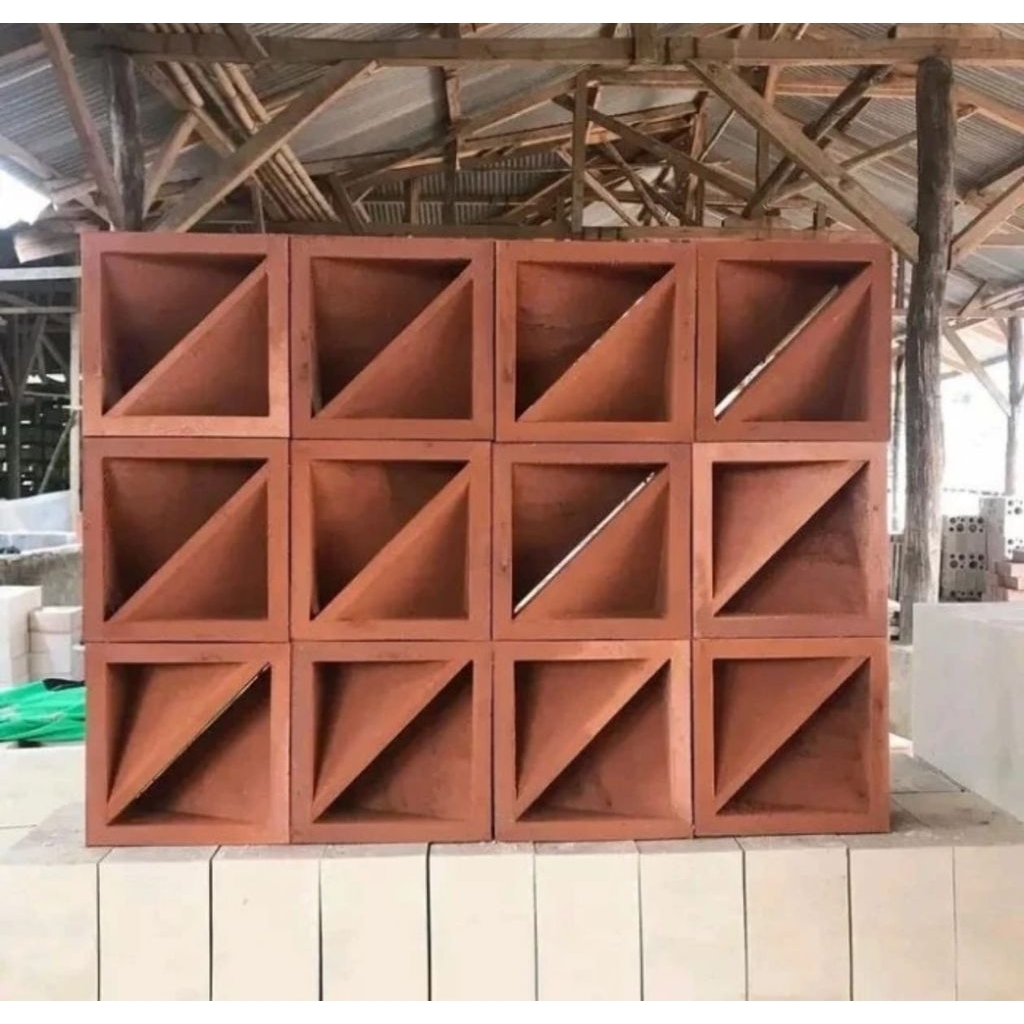 Roster beton minimalis anti tampias/roster lubang angin