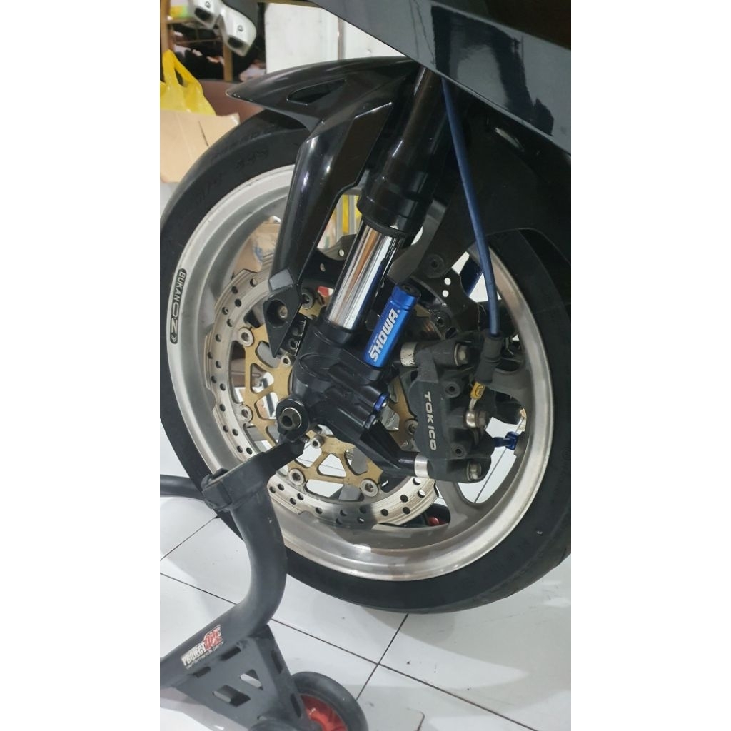 USD DOUBLE DISK CBR250RR PNP SECOND MOGE LOOK